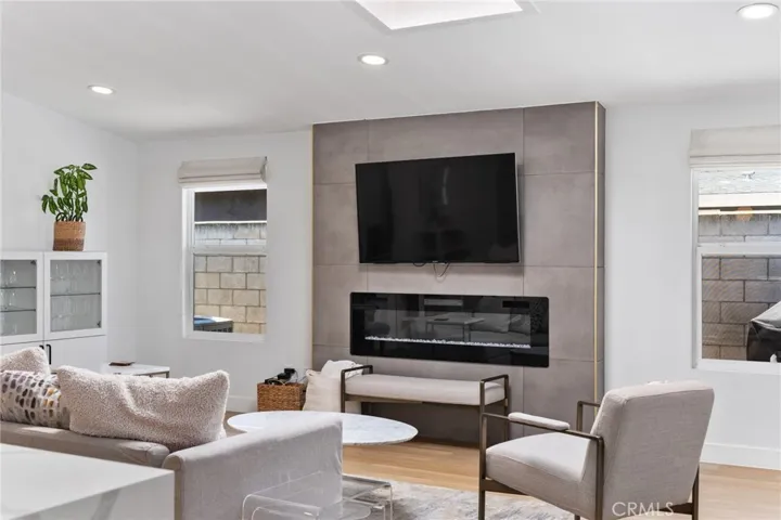 2135 Parsons Street, Costa Mesa, California 92627