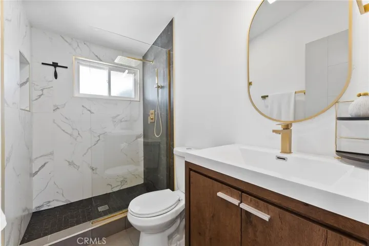 2135 Parsons Street, Costa Mesa, California 92627