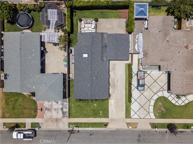 2135 Parsons Street, Costa Mesa, California 92627