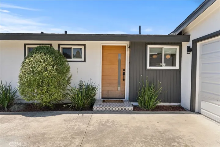 2135 Parsons Street, Costa Mesa, California 92627