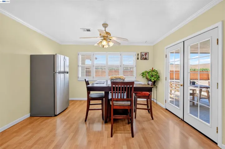 391 Union Road, Hollister, California 95023