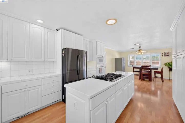 391 Union Road, Hollister, California 95023