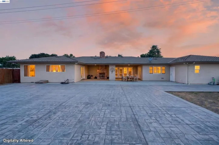 391 Union Road, Hollister, California 95023