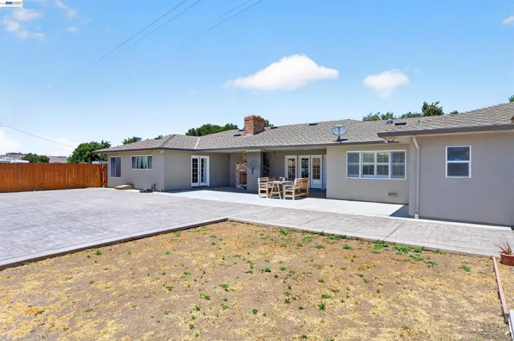 391 Union Road, Hollister, California 95023