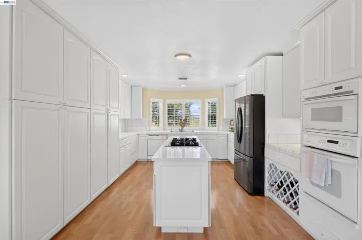 391 Union Road, Hollister, California 95023
