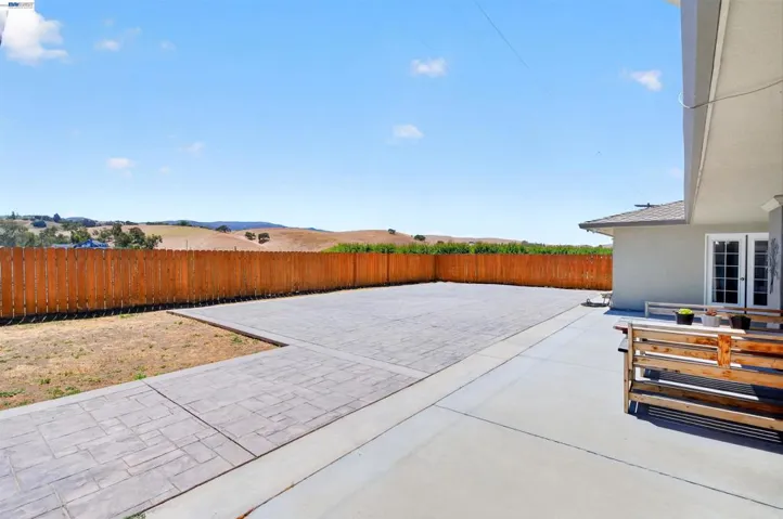 391 Union Road, Hollister, California 95023