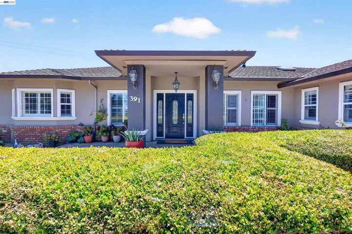 391 Union Road, Hollister, California 95023