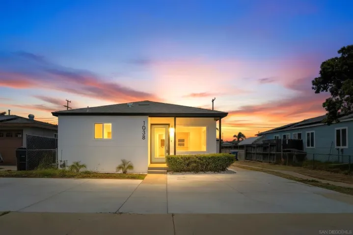 1038 Oaklawn, Chula Vista, California 91911