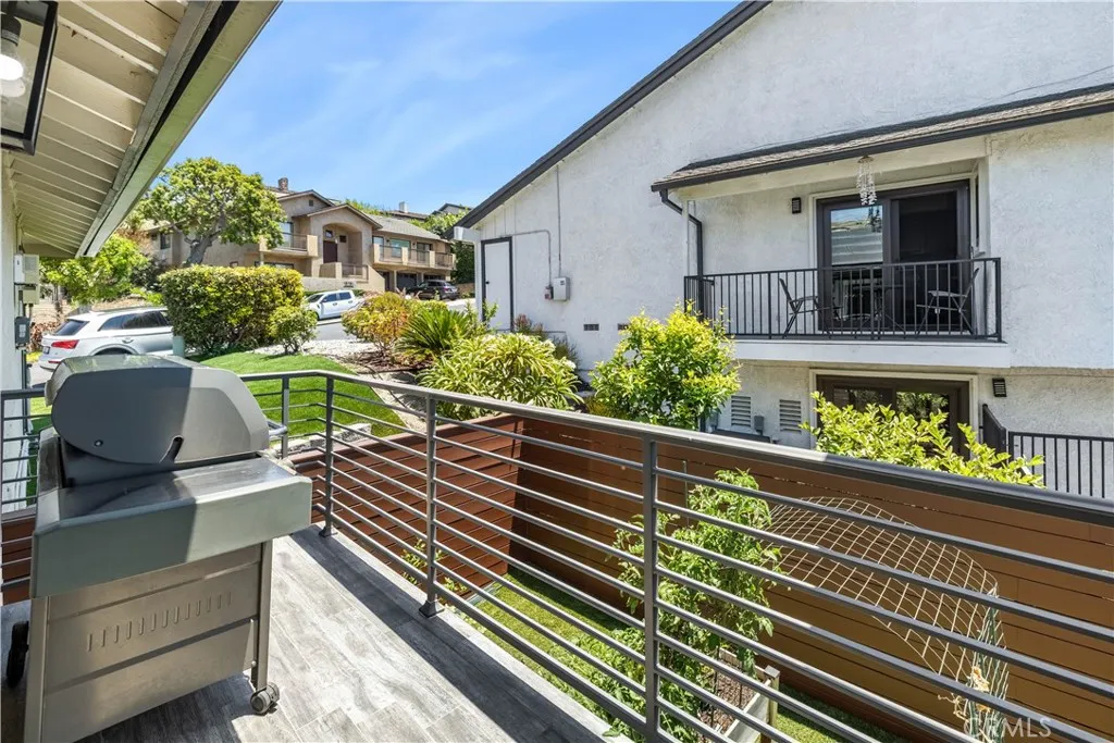 Kitchen balcony