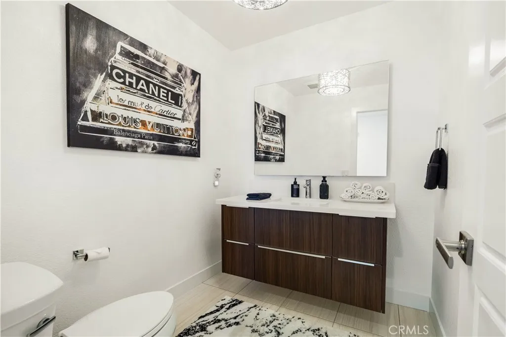 Powder room