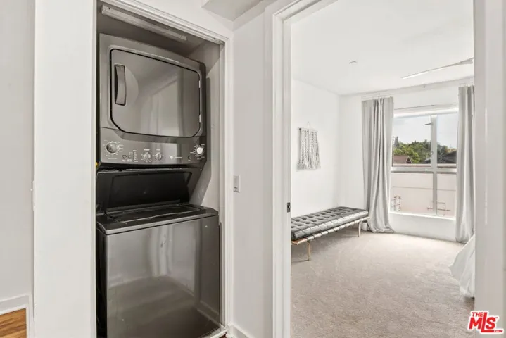 1933 W Kingston Place, Los Angeles, California 90026