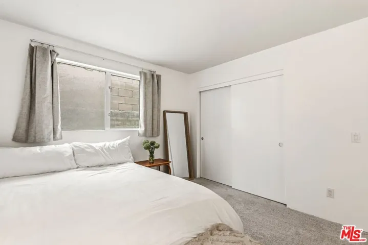 1933 W Kingston Place, Los Angeles, California 90026