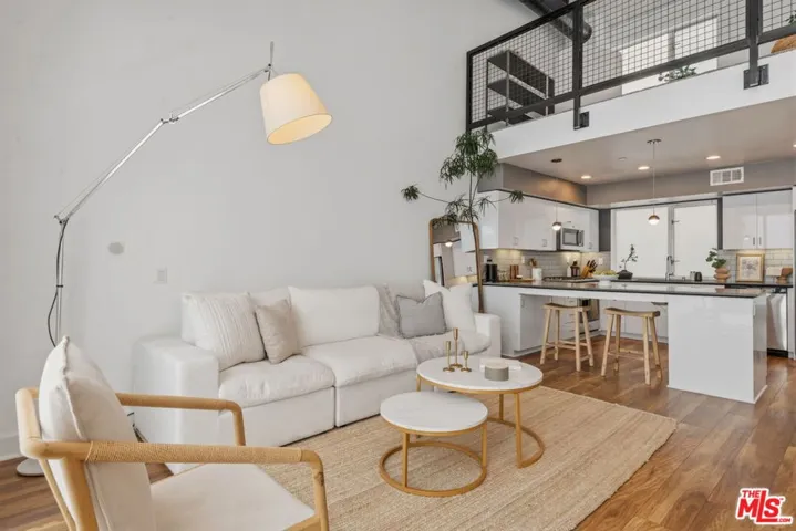 1933 W Kingston Place, Los Angeles, California 90026