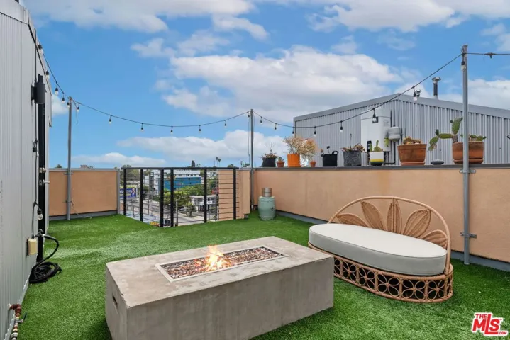 1933 W Kingston Place, Los Angeles, California 90026