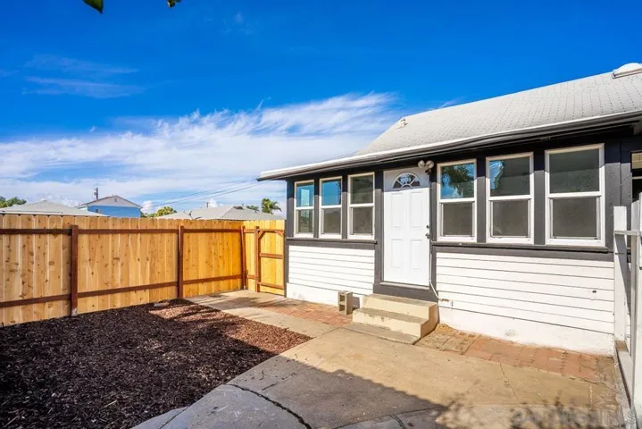 134 5th Ave, Chula Vista, California 91910