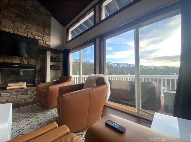43866 Mendocino, Big Bear Lake, California 92315