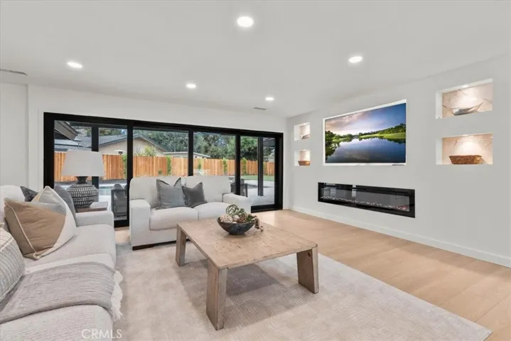 2000 Redondo, Fullerton, California 92835