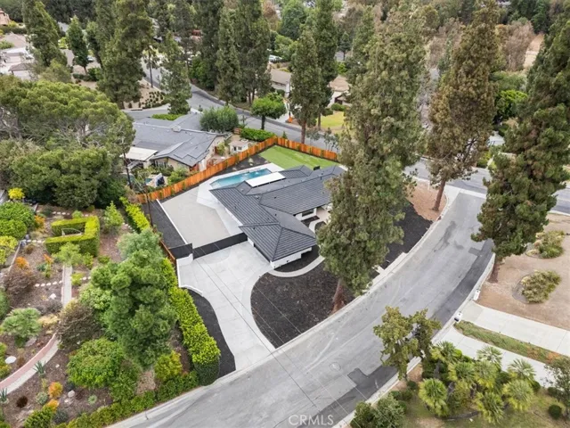 2000 Redondo, Fullerton, California 92835
