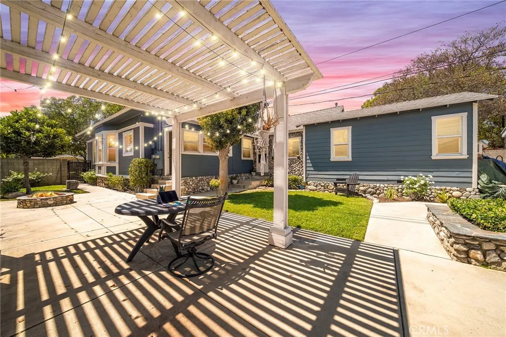 Private courtyard