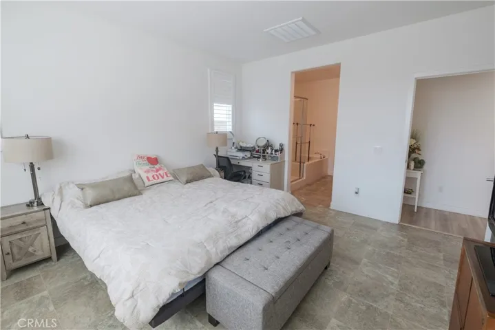 4953 Boston Ivy St, Fontana, California 92336