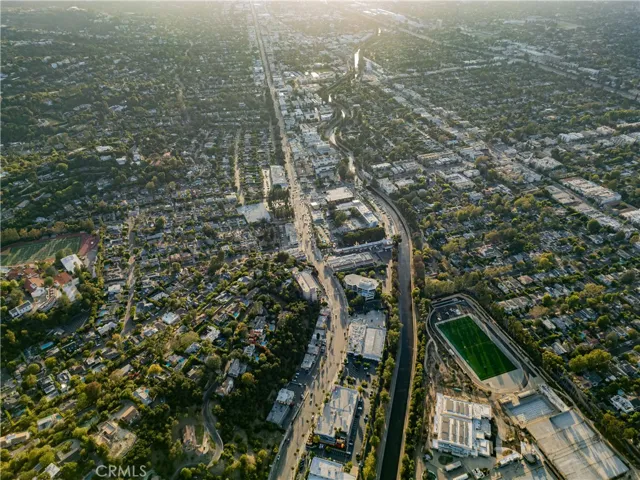 12448 Laurel Terrace Drive, Studio City, California 91604