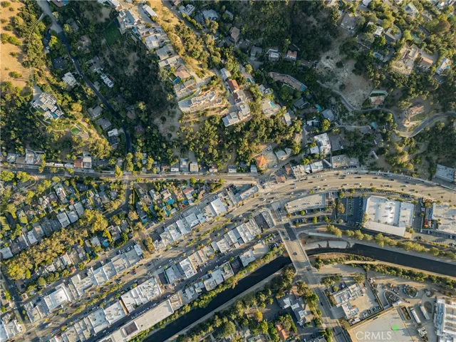 12448 Laurel Terrace Drive, Studio City, California 91604