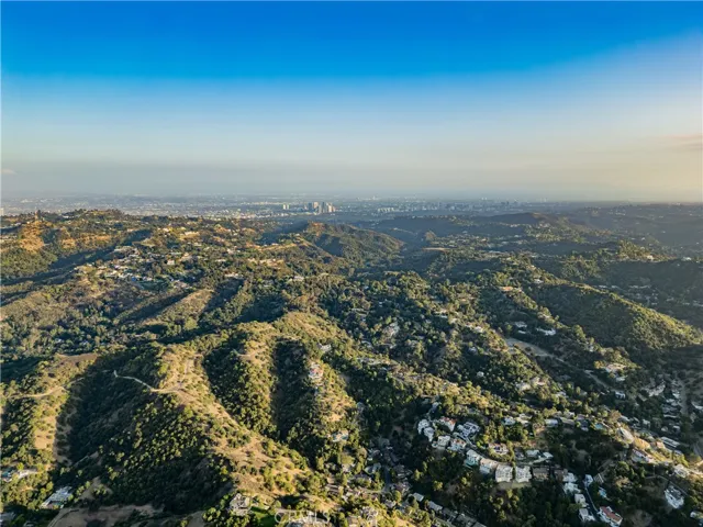 12448 Laurel Terrace Drive, Studio City, California 91604