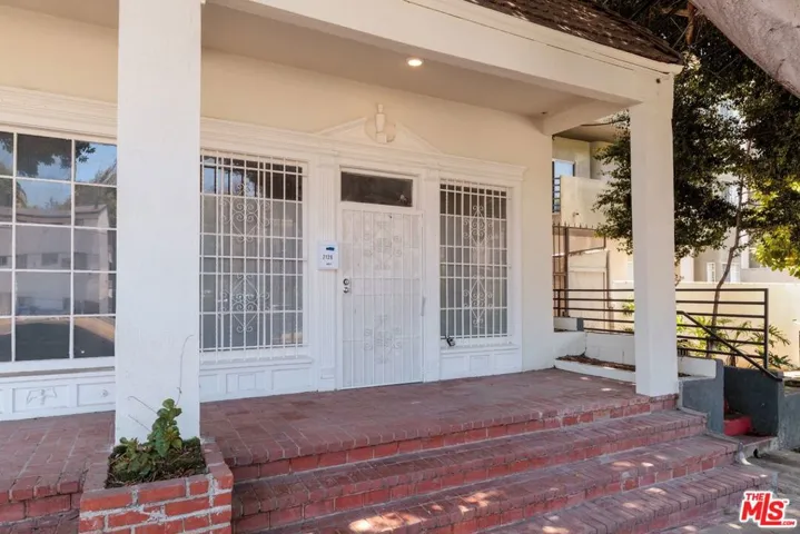 2120 N Cahuenga Boulevard, Los Angeles, California 90068