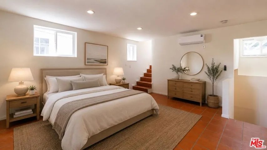 2120 N Cahuenga Boulevard, Los Angeles, California 90068