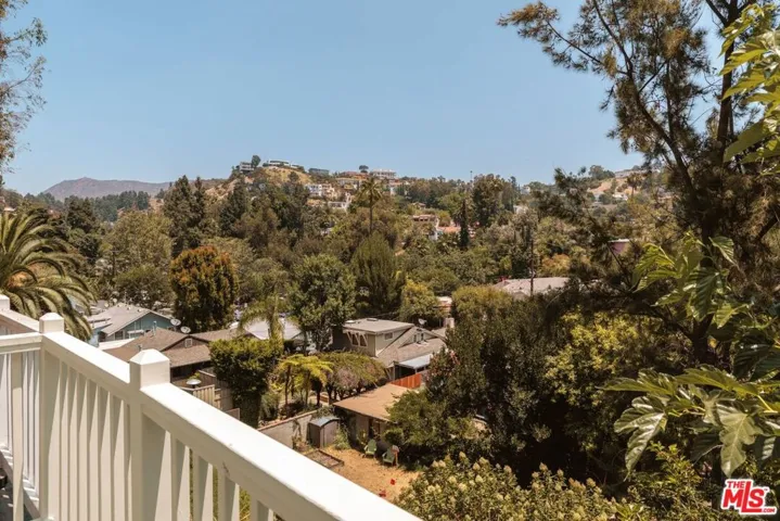 2120 N Cahuenga Boulevard, Los Angeles, California 90068