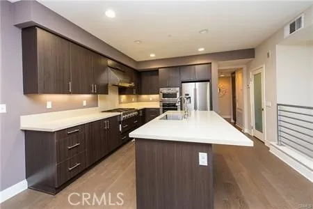 31 Gramercy, Irvine, California 92612