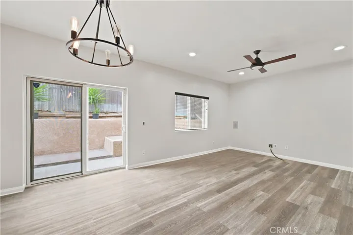 13471 Sunny Palms Ln, Sylmar, California 91342