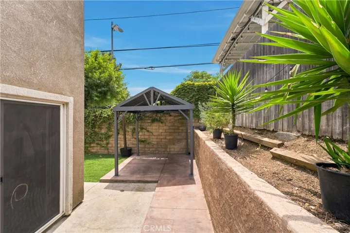 13471 Sunny Palms Ln, Sylmar, California 91342