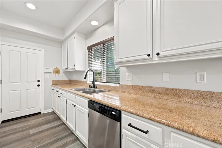 13471 Sunny Palms Ln, Sylmar, California 91342