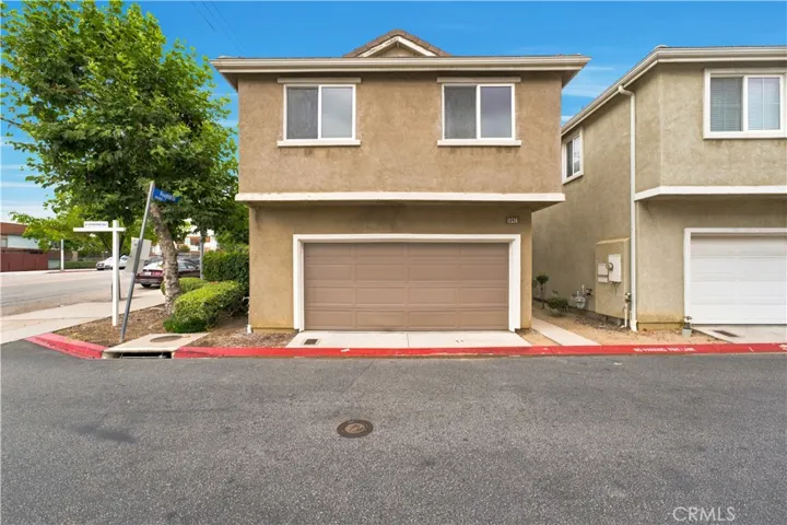13471 Sunny Palms Ln, Sylmar, California 91342