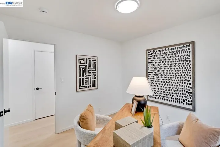 997 Ilima Way, Palo Alto, California 94306-2618