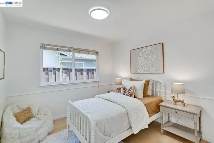 997 Ilima Way, Palo Alto, California 94306-2618