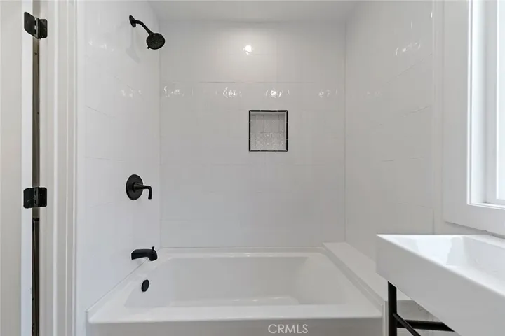 2618 Glendale, Los Angeles, California 90039