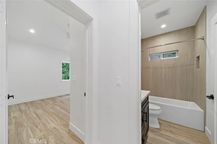 2618 Glendale, Los Angeles, California 90039