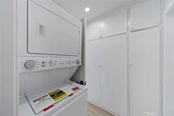 2618 Glendale, Los Angeles, California 90039