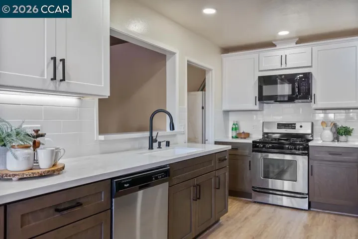 17786 Parker Rd, Castro Valley, California 94546