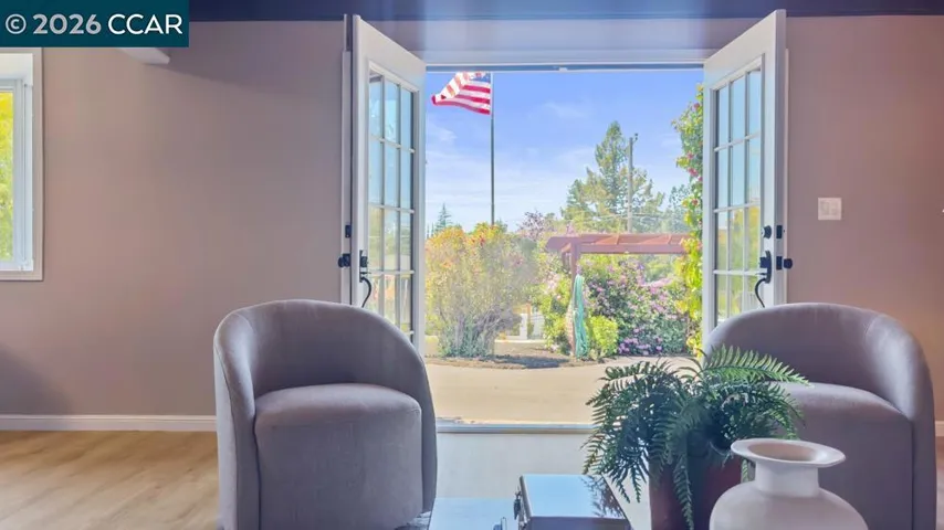 17786 Parker Rd, Castro Valley, California 94546