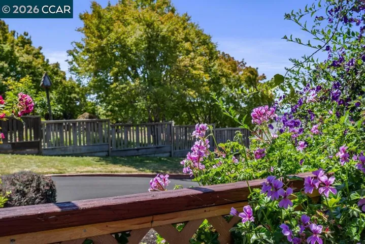 17786 Parker Rd, Castro Valley, California 94546