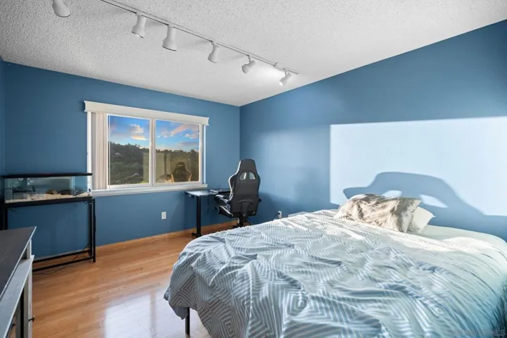 16997 Sky Valley Dr, Ramona, California 92065