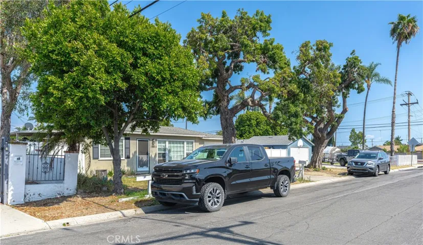 4301 W Lilac, Santa Ana, California 92704