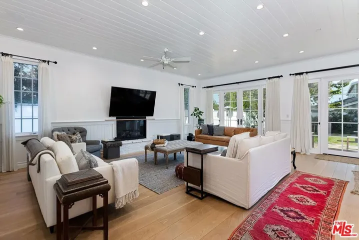 Family room area