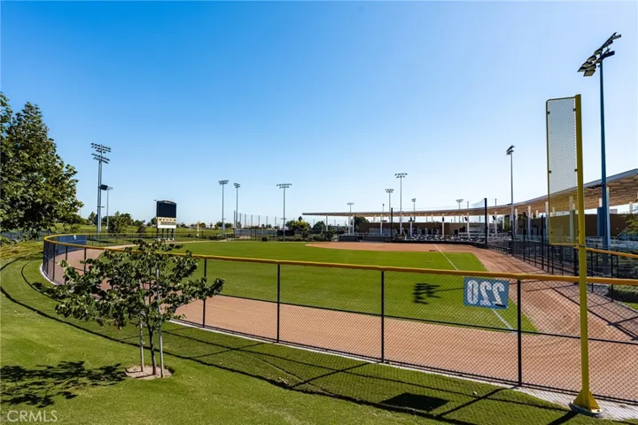 201 Lynx, Irvine, California 92618