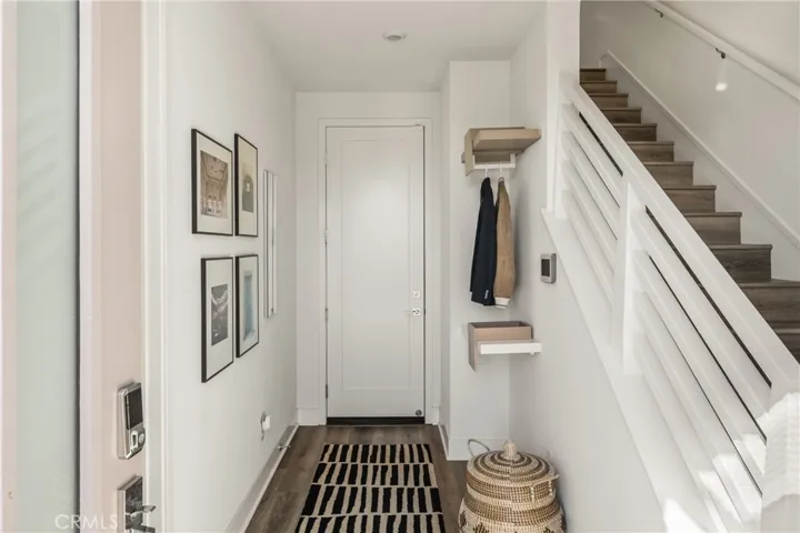 201 Lynx, Irvine, California 92618