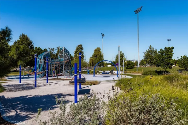 201 Lynx, Irvine, California 92618