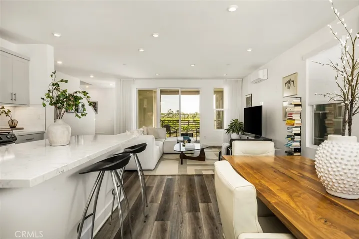 201 Lynx, Irvine, California 92618